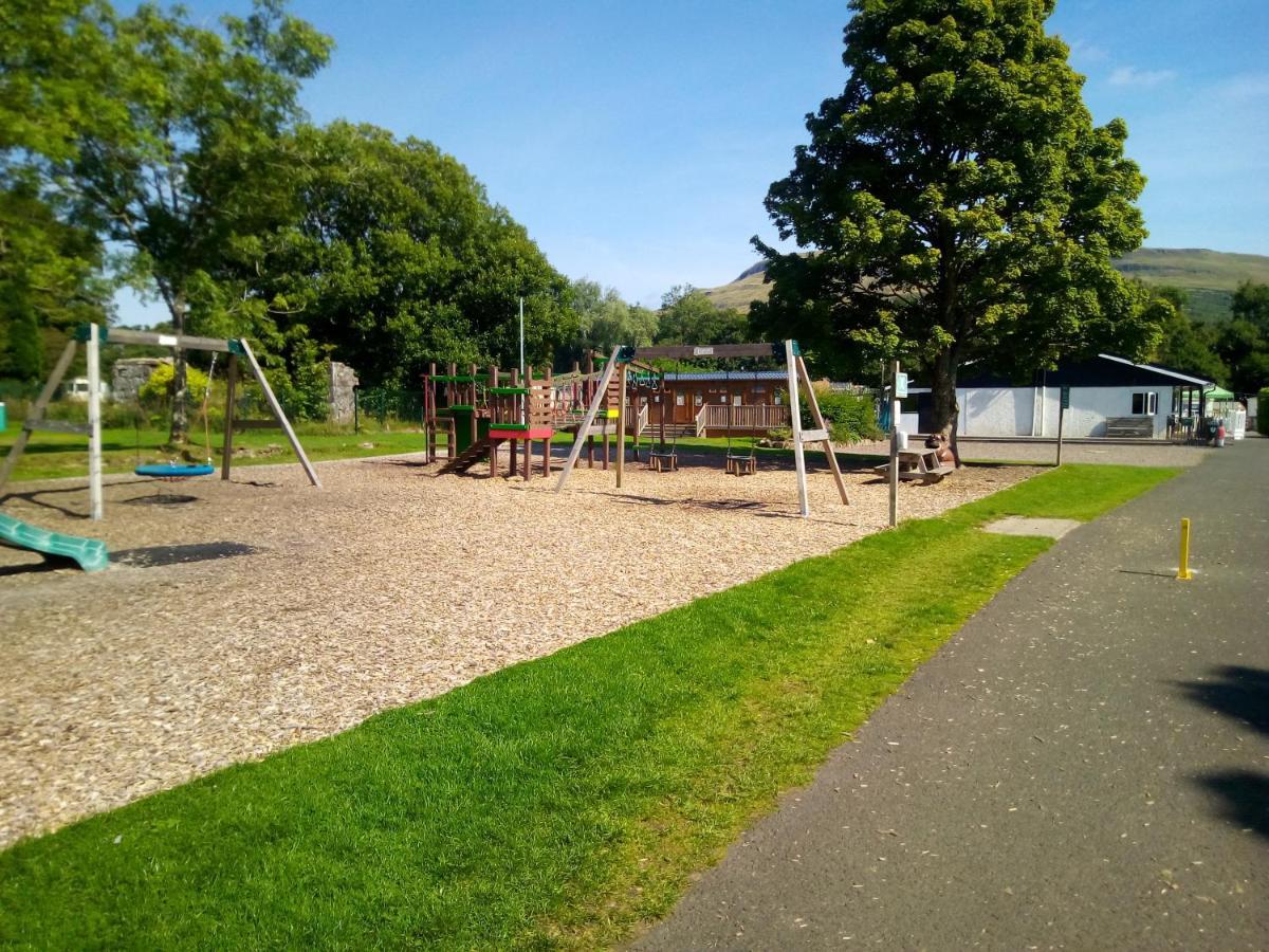 Campsie Glen Holiday Park Fintry Buitenkant foto