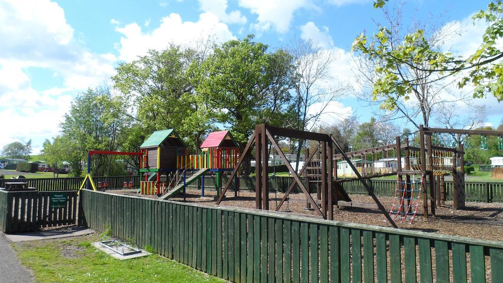 Campsie Glen Holiday Park Fintry Buitenkant foto